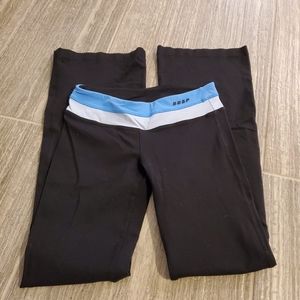 Bebe Sport workout pants- super cute